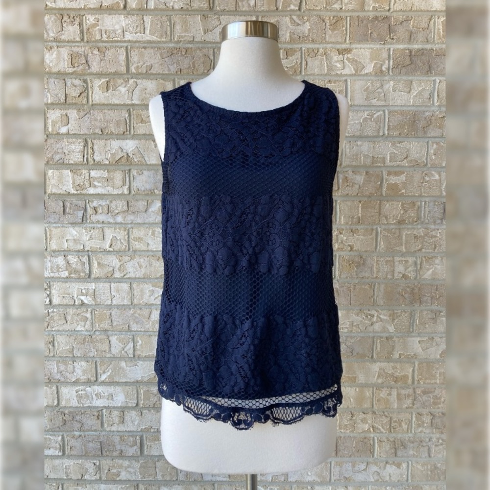 Loft Ann Taylor Lace Lined Top Blouse Size  S 🌸